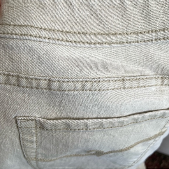 Chico’s Capri Crop Cuffed Jeans Sz 3 - Picture 10 of 12